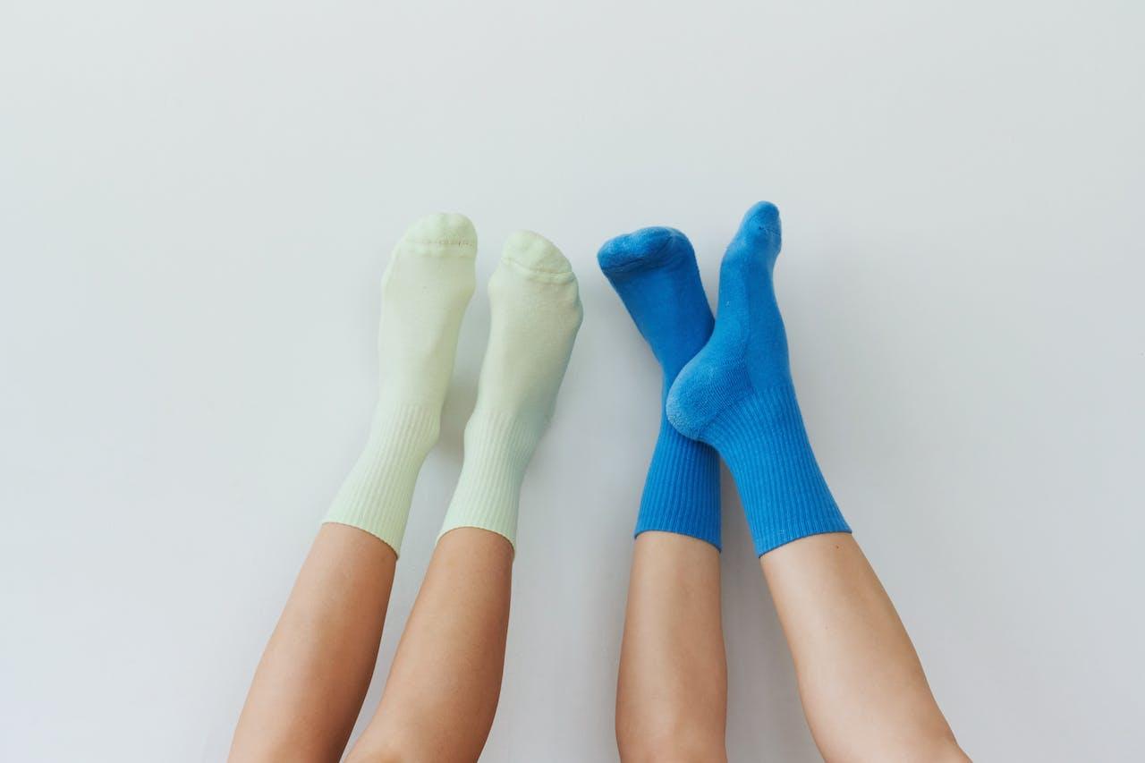 grip socks with toes