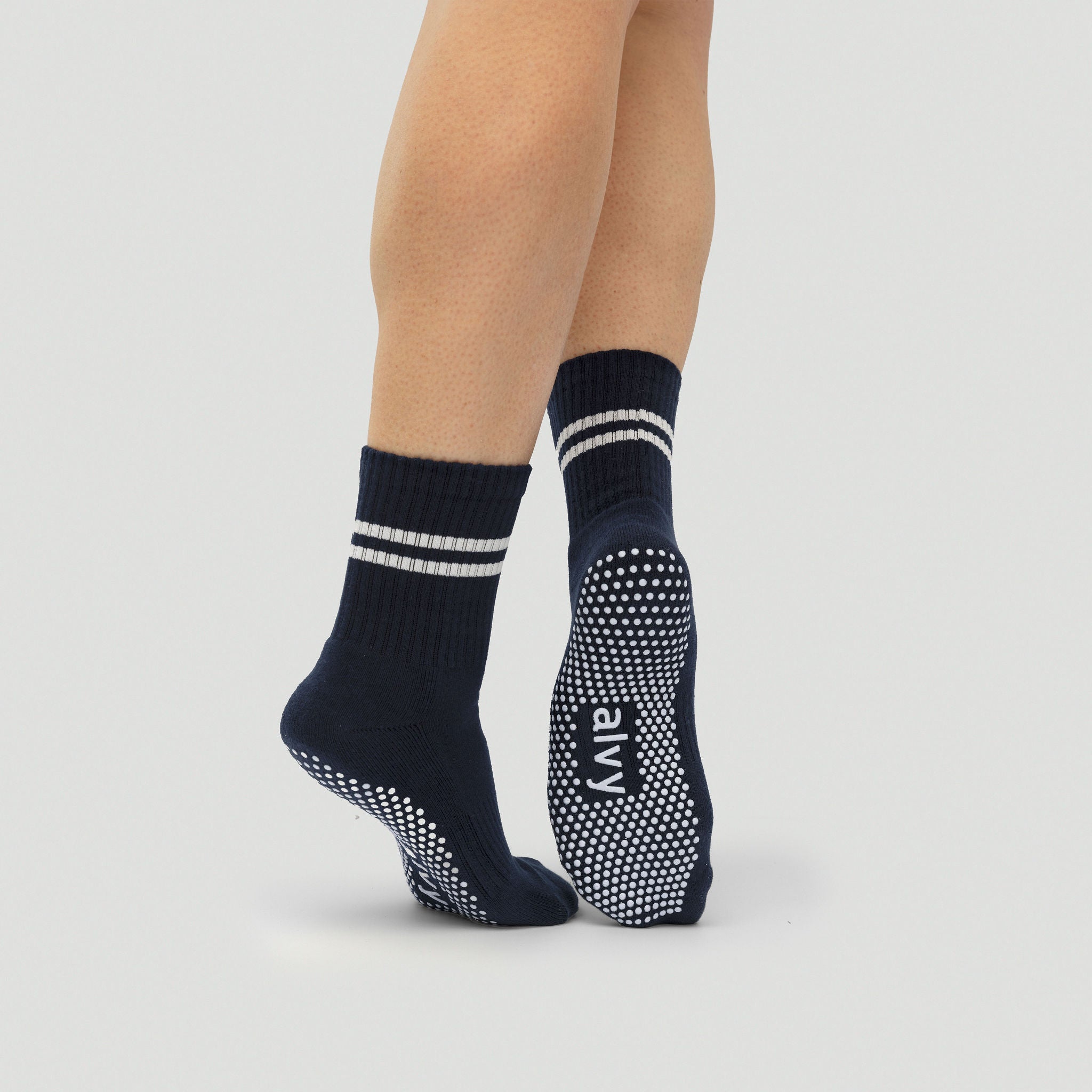 alvy mens pilates socks navy