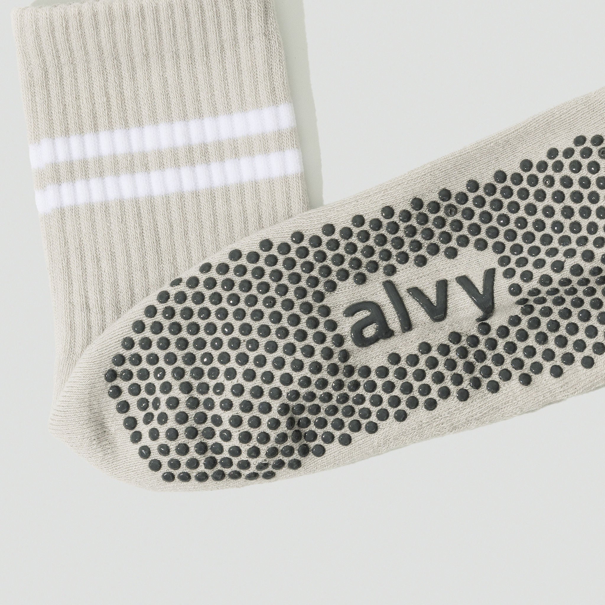 alvy grip sock platinum